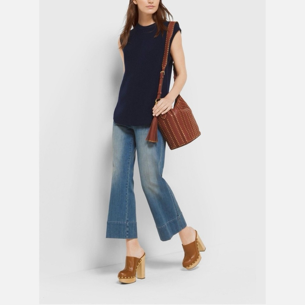 NWT Michael Kors Brown ‘Brooklyn Grommet Leather Feed Bag’ Crossbody in “Brick”